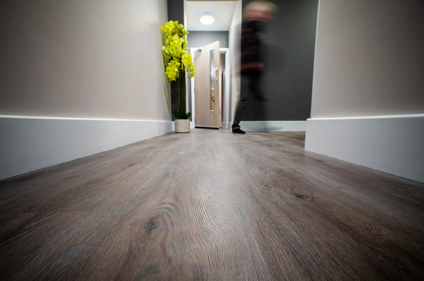 wineo Designboden Flur Holzoptik Blume