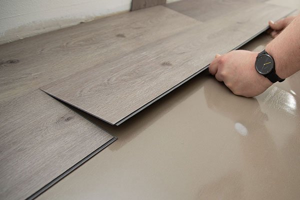 wineo Designboden zum Klicken als Semi-Rigid Verlegung Vinylboden Holzoptik Rigider Bodenbelag Fußboden wineo 600
